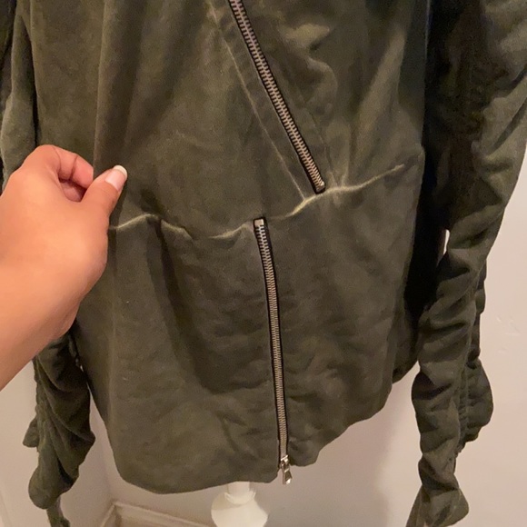 Via Delle Rose Green Sweat Shirt - Picture 4 of 9